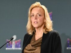 NFL confirma que os agentes do ICE não conduzirão operações no Super Bowl LX NFL confirma que os agentes do ICE não conduzirão operações no Super Bowl LX