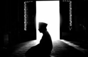 Não desperdice o Ramadã, faça mais orações para que suas orações sejam respondidas Não desperdice o Ramadã, faça mais orações para que suas orações sejam respondidas