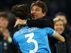 Napoli vence a Fiorentina, mas sofre nova lesão em Di Lorenzo Napoli vence a Fiorentina, mas sofre nova lesão em Di Lorenzo