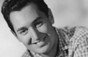 Neil Sedaka, lendário hitmaker da fama de ‘Breaking Up Is Hard to Do’, morre aos 86 anos Thom Yorke e Jonny Greenwood do The Smile se apresentando no palco