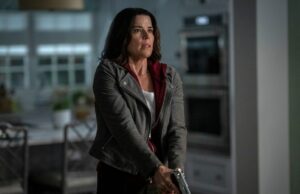 Neve Campbell não poderia ‘viver comigo mesma’ se aceitasse o cheque de pagamento injusto do ‘Scream 6’: ‘Meu valor para esta franquia era maior’ Neve Campbell não poderia 'viver comigo mesma' se aceitasse o cheque de pagamento injusto do 'Scream 6': 'Meu valor para esta franquia era maior'