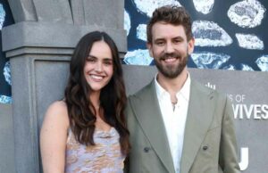 Nick Viall, solteiro, e sua esposa grávida Natalie Joy revelam sexo de gêmeos Nick Viall, solteiro, e sua esposa grávida Natalie Joy revelam sexo de gêmeos