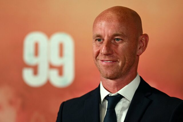 David Moyes aplaude torcedores do Everton