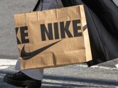 Nike enfrenta investigação sobre alegações de discriminação relacionada à DEI contra trabalhadores brancos A Nike está enfrentando questionamentos sobre alegações de que administrava programas de desenvolvimento de pessoal racialmente seletivos.
