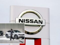 Nissan faz recall de mais de 640 mil veículos devido a problemas com motores e marchas Uma visão geral de uma placa e logotipo da Nissan.