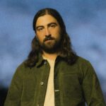 Noah Kahan anuncia primeira turnê pelo estádio para o verão de 2026, incluindo parada no Rose Bowl