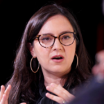 Nolte: Relatório de imigração fraudulenta prova que Bari Weiss está mentindo sobre as reformas da CBS News