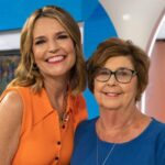 A popular âncora do noticiário matinal dos EUA, Savannah Guthrie, postou uma mensagem em vídeo dirigindo-se a qualquer pessoa que possa estar segurando sua mãe, que desapareceu de sua casa no Arizona há vários dias, implorando para que abram uma linha de comunicação.