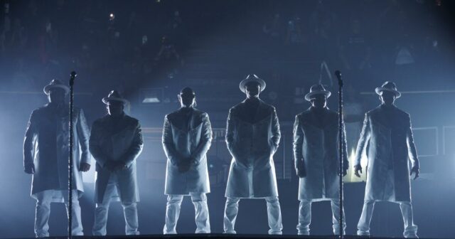 Nova edição, Boyz II Men e Toni Braxton mostram o Nova edição, Boyz II Men e Toni Braxton mostram o poder do R&B no Kia Forum durante o fim de semana do Grammy