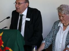 Nuffield Scholar da década de 1960 reconhecido por contribuições para a Austrália Nuffield Scholar da década de 1960 reconhecido por contribuições para a Austrália