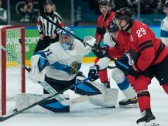 O Canadá disputará o ouro no hóquei masculino depois de derrotar a Finlândia na tensa semifinal olímpica O Canadá disputará o ouro no hóquei masculino depois de derrotar a Finlândia na tensa semifinal olímpica