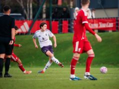 O Man Utd tem uma versão canhota e mais rápida de Harry Maguire na academia, a comparação é inegável O Man Utd tem uma versão canhota e mais rápida de Harry Maguire na academia, a comparação é inegável