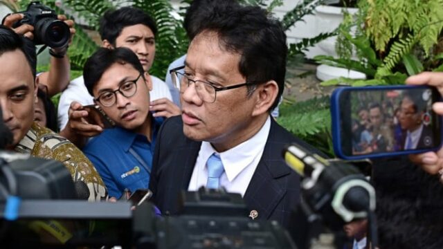 O Ministro das Finanças, Purbaya, rejeita a questão de Prabowo nomear diretamente um candidato para a liderança do OJK
