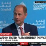 O Duque de Edimburgo é entrevistado hoje durante a Cúpula Mundial de Governos em Dubai