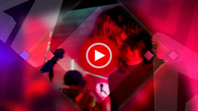 Um telefone exibindo o recurso de reprodução automática do YouTube Music na tela