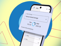 O aplicativo Android pouco conhecido que liberou 10 GB no meu smartphone Um cofrinho ao lado de um smartphone exibindo um ícone de código aberto, com moedas de ouro espalhadas.