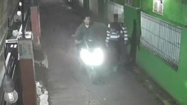 O ato de roubo de mama em Cikarang, Bekasi deixa O ato de roubo de mama em Cikarang, Bekasi deixa os moradores ansiosos, o perpetrador que montou PCX agora está sendo caçado pela polícia