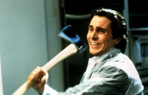 O autor de ‘American Psycho’, Bret Easton Ellis, diz que ‘atores de alto nível’ recusaram o papel de Patrick Bateman: ‘Eles não querem estar no lugar de Christian Bale’ O autor de 'American Psycho', Bret Easton Ellis, diz que 'atores de alto nível' recusaram o papel de Patrick Bateman: 'Eles não querem estar no lugar de Christian Bale'