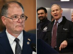 O chefão do MTA, Janno Lieber, grita acaloradamente com o político sobre a evasão de tarifas – enquanto a audiência sai dos trilhos O chefão do MTA, Janno Lieber, grita acaloradamente com o político sobre a evasão de tarifas - enquanto a audiência sai dos trilhos