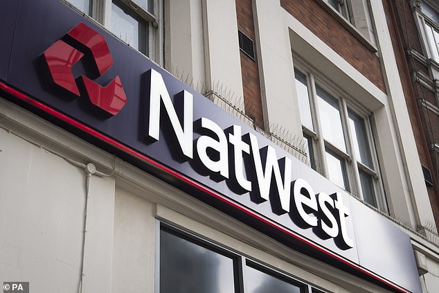 O chefe do NatWest recebe um grande bônus depois que Fim de uma era: Natwest voltou à propriedade privada total em maio passado