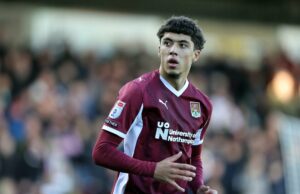 O clube finalmente confirma que contratou o jovem ‘fantástico’ do Man Utd por empréstimo, ‘Estamos muito satisfeitos…’ O clube finalmente confirma que contratou o jovem 'fantástico' do Man Utd por empréstimo, 'Estamos muito satisfeitos...'