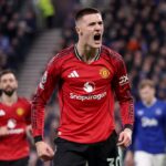 O desempenho de Benjamin Sesko contra o Everton fez com que todos os fãs do Man Utd concordassem sobre o papel do atacante sob o comando de Michael Carrick