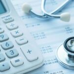 O erro do seguro saúde que custa aos australianos US$ 828 por ano