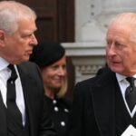 O ex-príncipe é o oitavo na linha de sucessão ao trono. Ele pode ser removido?