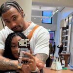 Simone Biles é surpreendida pelas surpresas da Louis Vuitton do marido Jonathan Owens durante as seletivas olímpicas