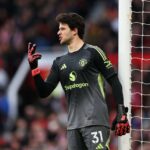 O padrão do campeonato dá a Radek Vitek uma vantagem oculta sobre Senne Lammens na corrida pelo número 1 do Man Utd