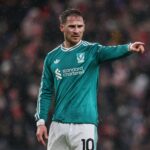 O pai de Alexis Mac Allister aborda rumores do Man Utd em meio a especulações de saída do Liverpool