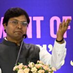 O presidente do Hockey India, Dilip Tirkey, encontra-se com o ministro dos esportes em meio a problemas contínuos