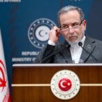 O principal diplomata do Irão diz que o poder da nação reside em desafiar a pressão: “Não às grandes potências”