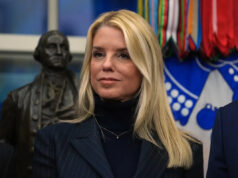 O procurador-geral Bondi enfrentará perguntas dos legisladores à medida que as consequências dos arquivos de Epstein continuam Yahoo news home