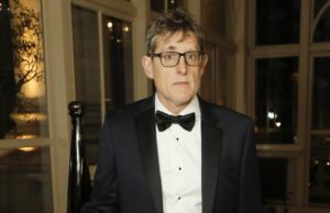 O que é a Manosfera? Documentário Netflix de Louis Theroux explora tendências Erin Doherty na adolescência