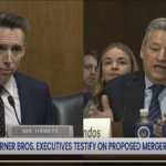 O senador Hawley acusa a Netflix de vender conteúdo infantil 'sexualizado', mas não fornece evidências