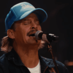 O show do intervalo do Super Bowl de Bad Bunny foi um triunfo americano. Turning Point USA foi um chato MAGA Grift com Kid Rock