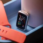 Google Pixel Watch 4 com banda Obsidian Metal Links