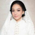 O upload de Maia Estianty deixa os internautas inseguros, sua família com Irwan Mussry é imediatamente destacada