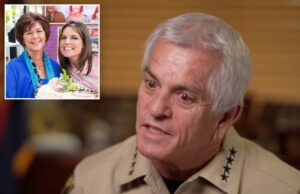 O xerife que lidera a busca pela mãe de Savannah Guthrie engasga com as lágrimas enquanto insiste: ‘vamos encontrá-la’ O xerife do condado de Pima, Chris Nanos, vestindo um uniforme bege com estrelas na gola, chora ao falar com um repórter.