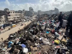 ONU começa a limpar enorme depósito de resíduos de guerra na Cidade de Gaza ONU começa a limpar enorme depósito de resíduos de guerra na Cidade de Gaza