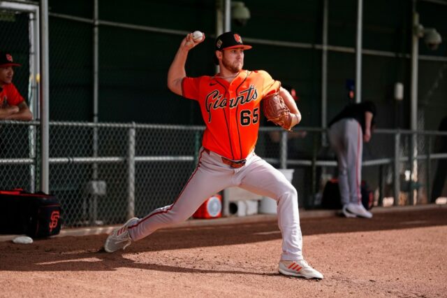 Observações do SF Giants: Roupp acelera para aumento de entradas
