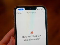 Os anúncios do Super Bowl da Anthropic zombando da IA com anúncios ajudaram a colocar o aplicativo de Claude entre os 10 primeiros Os anúncios do Super Bowl da Anthropic zombando da IA com anúncios ajudaram a colocar o aplicativo de Claude entre os 10 primeiros