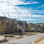 Os compradores de casas estão desistindo de negócios nesses cinco mercados