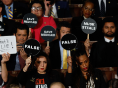 Os democratas esperam evitar travessuras selvagens durante a SOTU do presidente Trump, após comportamento ‘embaraçoso’ no discurso de 2025 Os democratas esperam evitar travessuras selvagens durante a SOTU do presidente Trump, após comportamento 'embaraçoso' no discurso de 2025