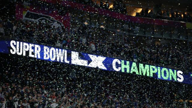 Os fãs do Super Bowl comemoram e crescem nas redes sociais enquanto os Seahawks derrotam os Patriots
