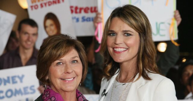 Xerife diz que a polícia nunca encontrou uma luva na casa de Nancy Guthries