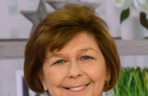 Os participantes da operação SWAT de Nancy Guthrie dizem que não há ligação com ela, nem informações sobre sequestro nancy-guthrie-main-getty-1