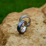 Capturas de tela do aplicativo Oura mostrando seu novo modelo de linguagem de IA para a saúde da mulher