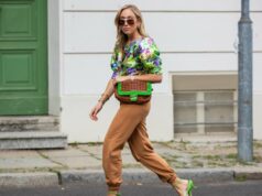 PSA: Blusas estampadas coloridas são a tendência do inverno à primavera blusa